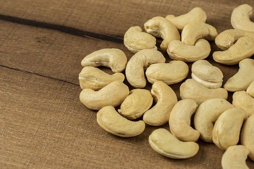 eat cashews everyday
