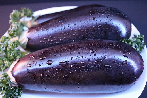 Benefits of Eating Eggplant
